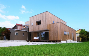 時を刻む、素直なかたちの家 彦根市　HT HOUSE
